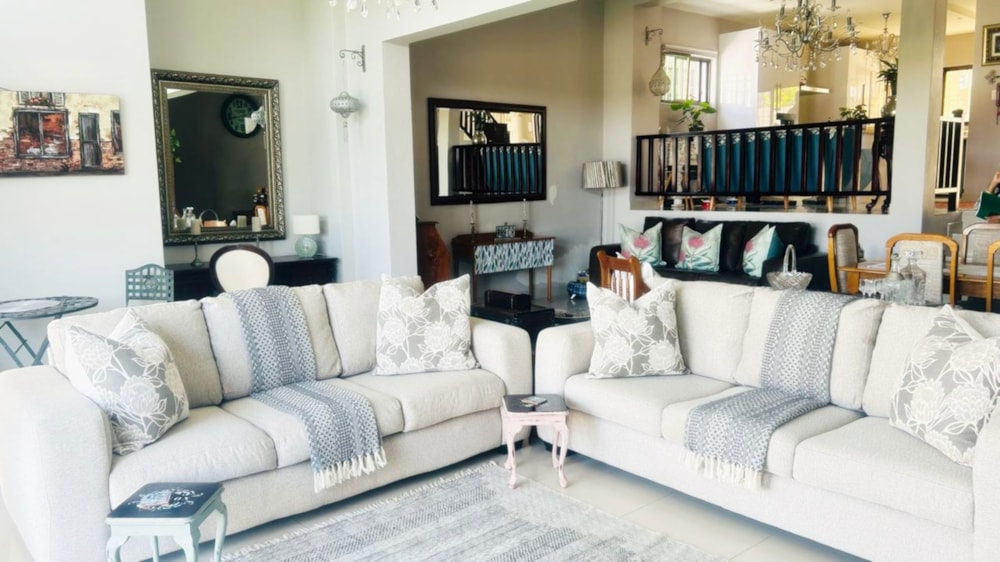 Townhouse for sale in Riverside, Durban North - 1ND1677664 Townhouse for sale in Riverside, Durban North - 1ND1677664