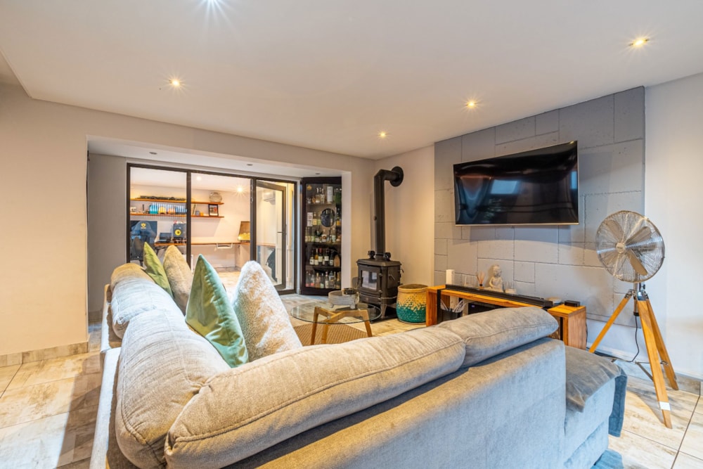 House sold in Sunninghill - FW1678385 House sold in Sunninghill - FW1678385