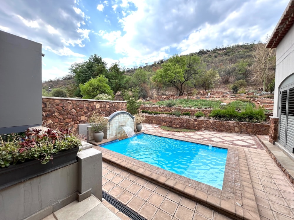 House for sale in Estate D Afrique - 1HR1677276 House for sale in Estate D Afrique - 1HR1677276