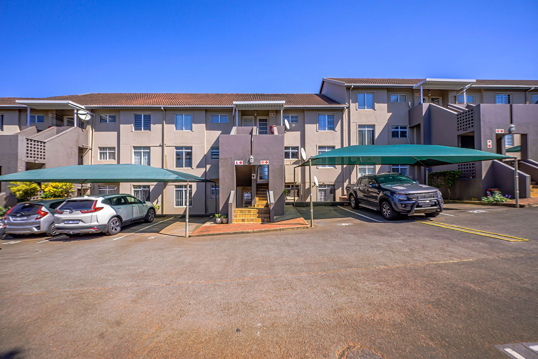 Apartment for sale in Riverside, Durban North - 1ND1676614