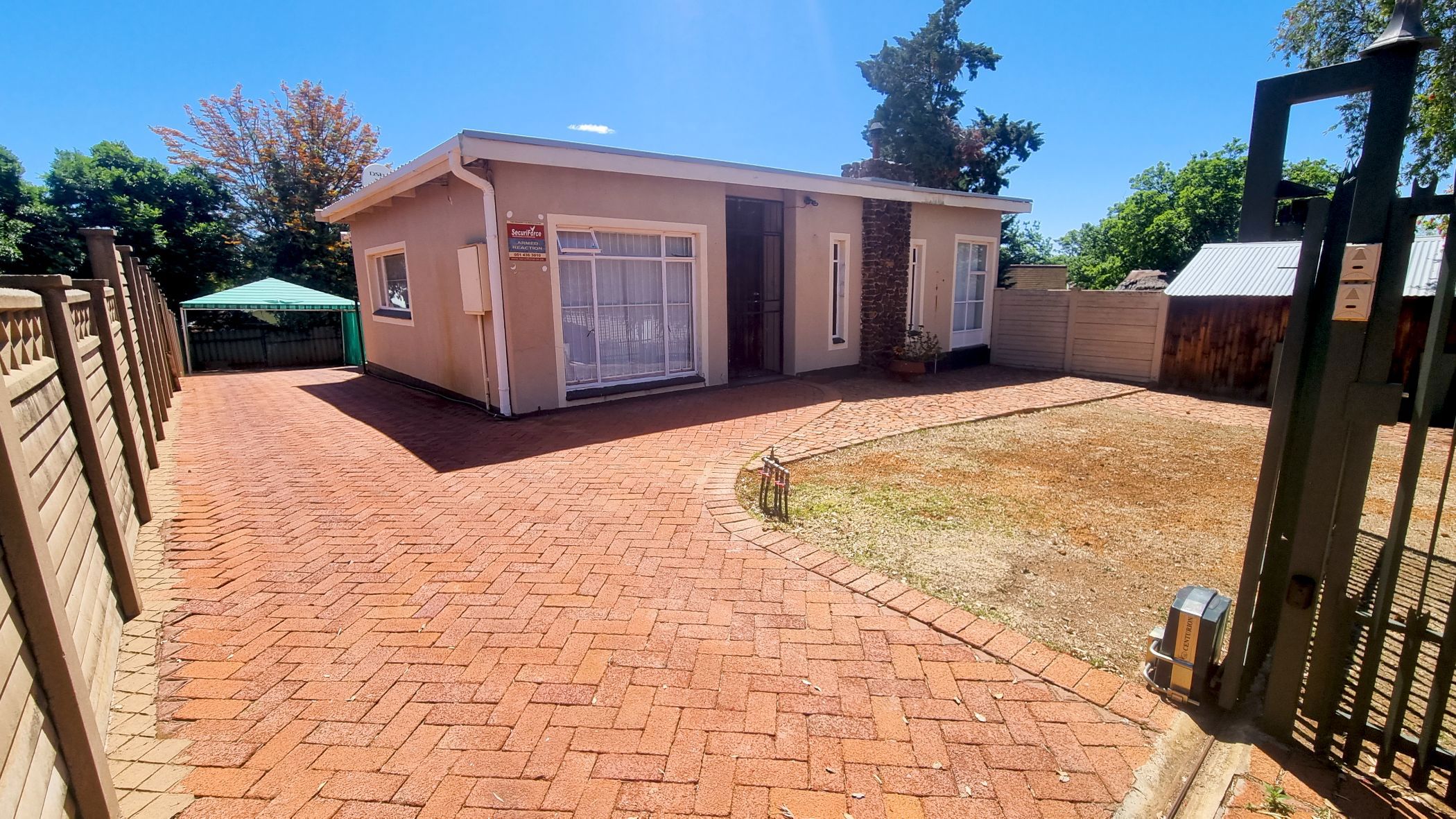 House sold in Uitsig, Bloemfontein - 1BX1678875