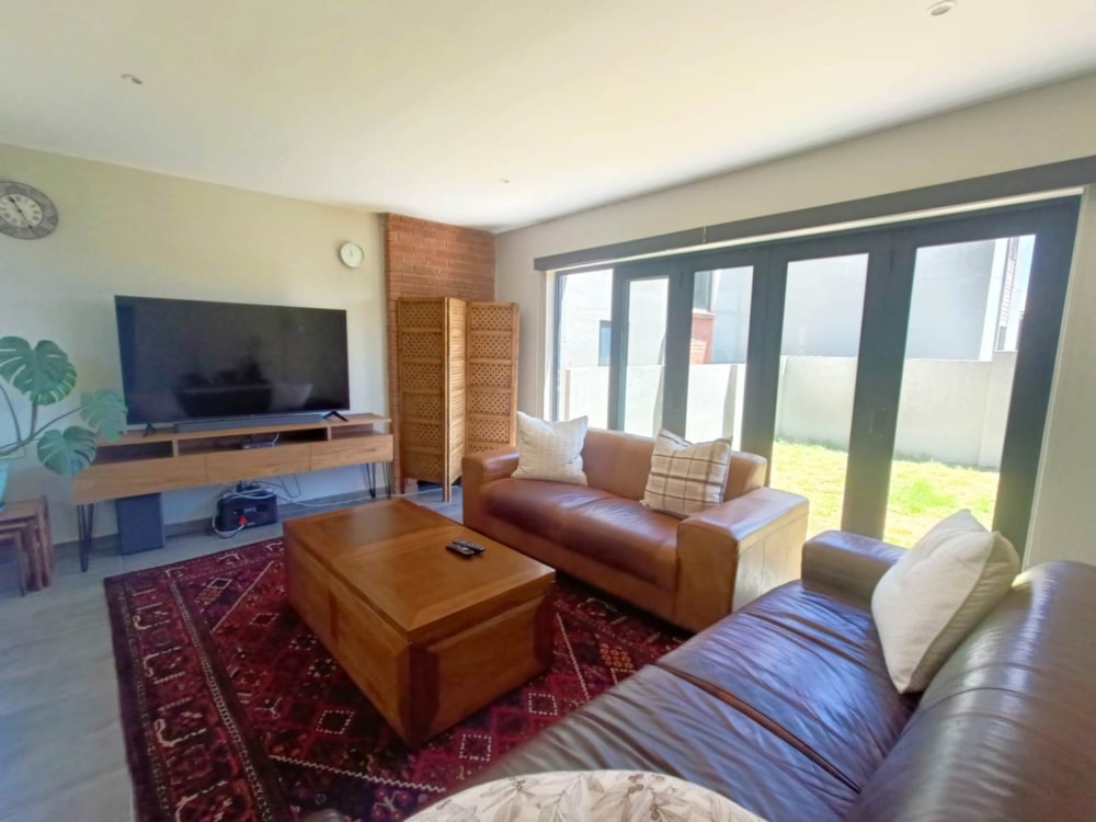 Townhouse let in Woodland Hills - 1BX1679557 Townhouse let in Woodland Hills - 1BX1679557