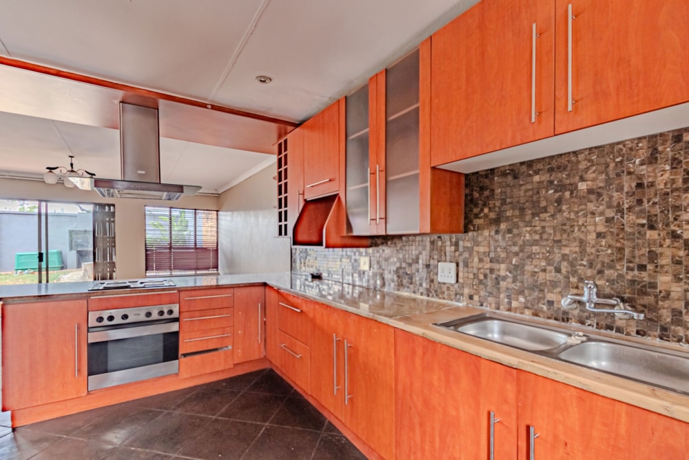 House sold in Garsfontein - PT1679333 House sold in Garsfontein - PT1679333