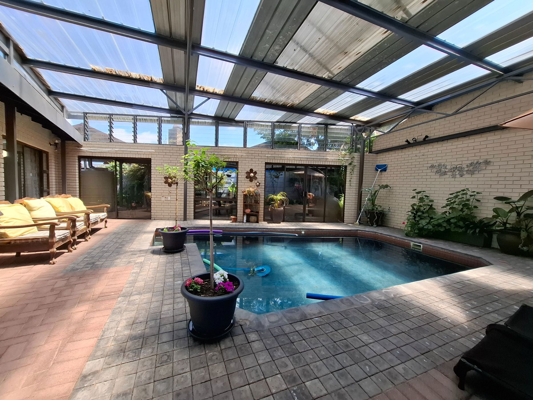 House for sale in La Provence - 1BTH1678911