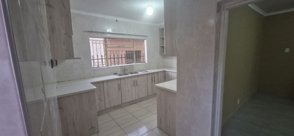 House for sale in Rocklands, Kagisanong - 1BX1675516