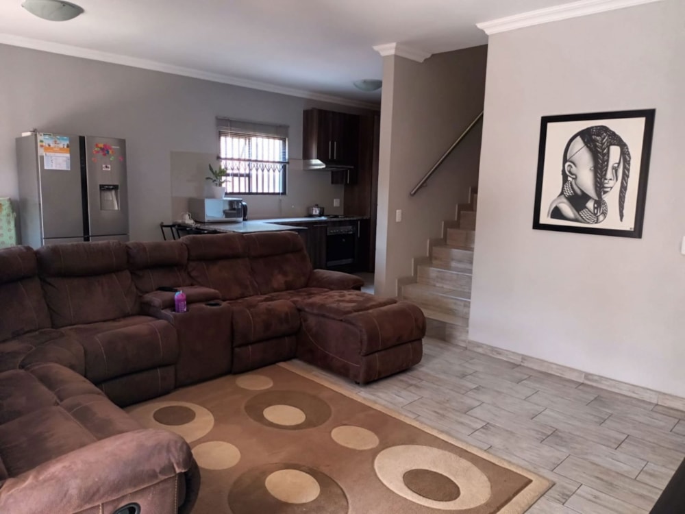 Double-storey apartment for sale in Doornpoort, Pretoria North - PTM1676377 Double-storey apartment for sale in Doornpoort, Pretoria North - PTM1676377