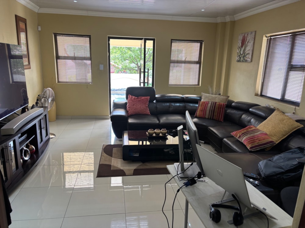 House sold in Highveld, Centurion - CN1636754 House sold in Highveld, Centurion - CN1636754