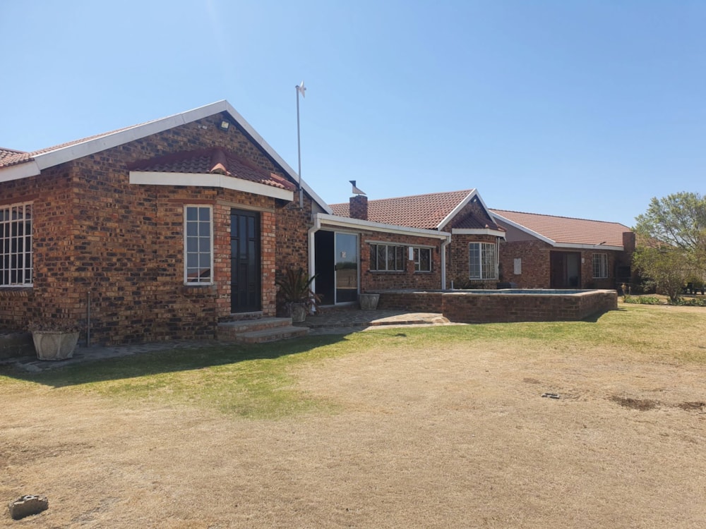 Guesthouse for sale in Heilbron - 1VT1676956