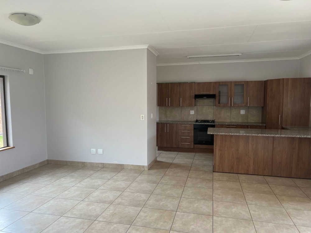 House sold in Bateleur Estate - 1NS1667741