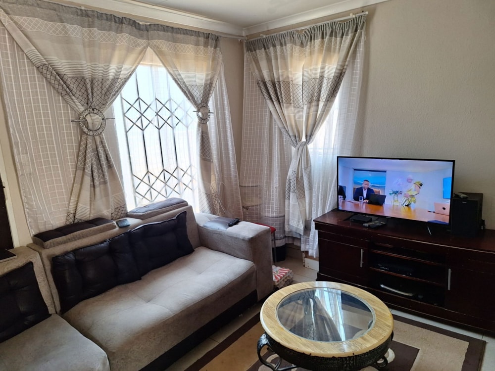 House for sale in Savanna City - 1VT1663160