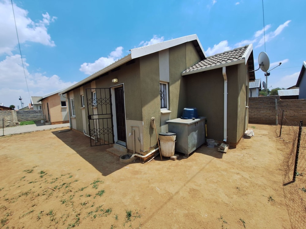 House for sale in Savanna City - 1VT1663160