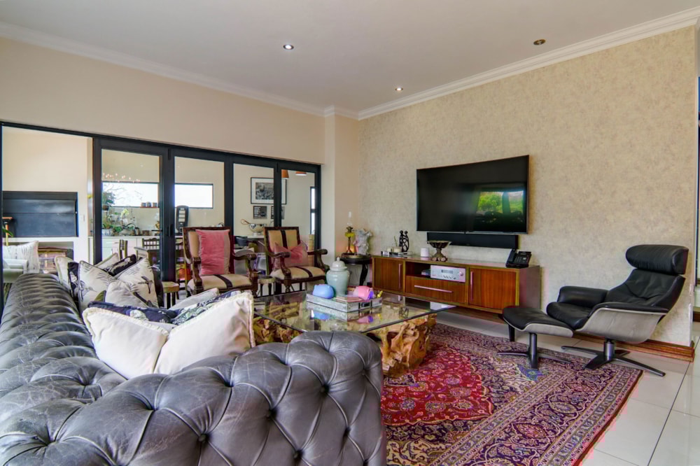 Security estate home for sale in Midstream Estate - CN1674348 Security estate home for sale in Midstream Estate - CN1674348