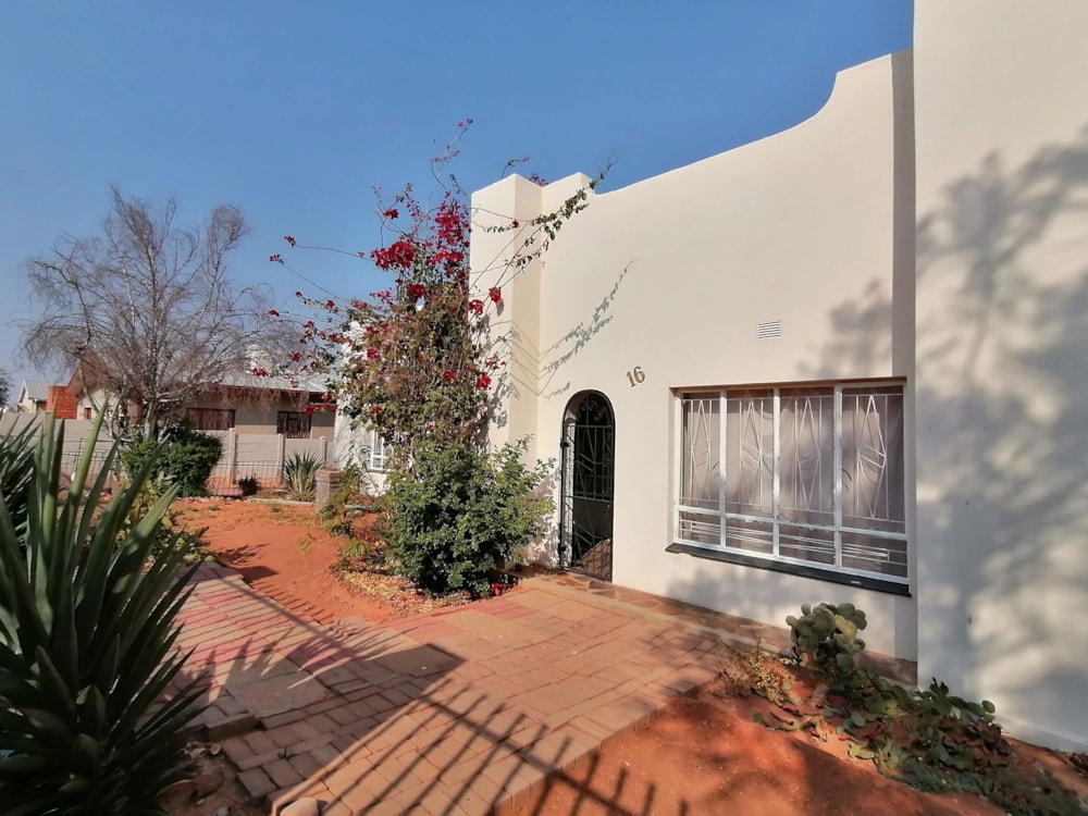 House let in Lemoendraai - 1KAH1703184 House let in Lemoendraai - 1KAH1703184