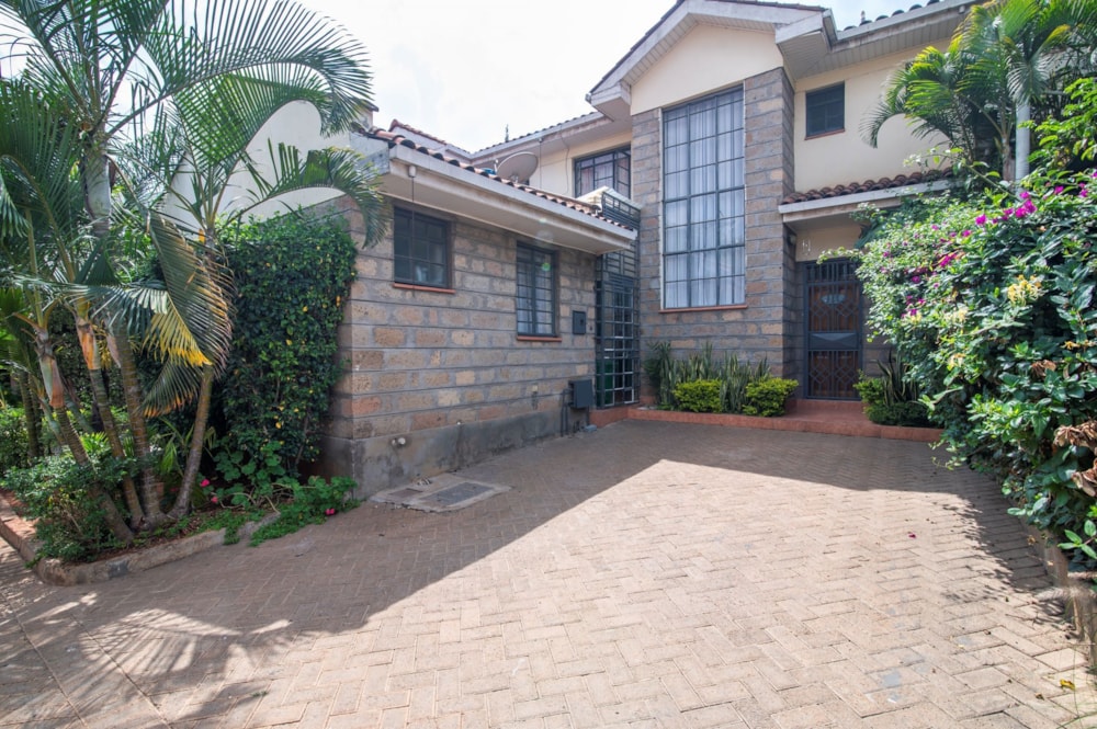Townhouse for sale in Athi River, Kenya - 3KE1674818