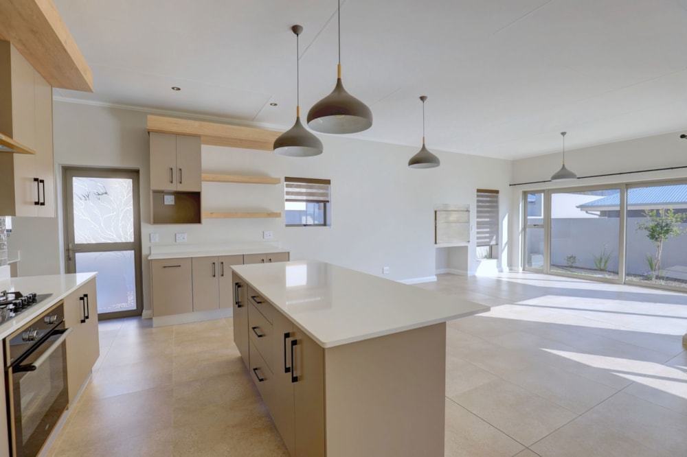 House let in Glenwood, George - GEO1702003 House let in Glenwood, George - GEO1702003