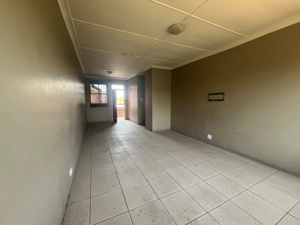 Apartment for sale in Vanderbijlpark CW 1 - 1VT1674907 Apartment for sale in Vanderbijlpark CW 1 - 1VT1674907