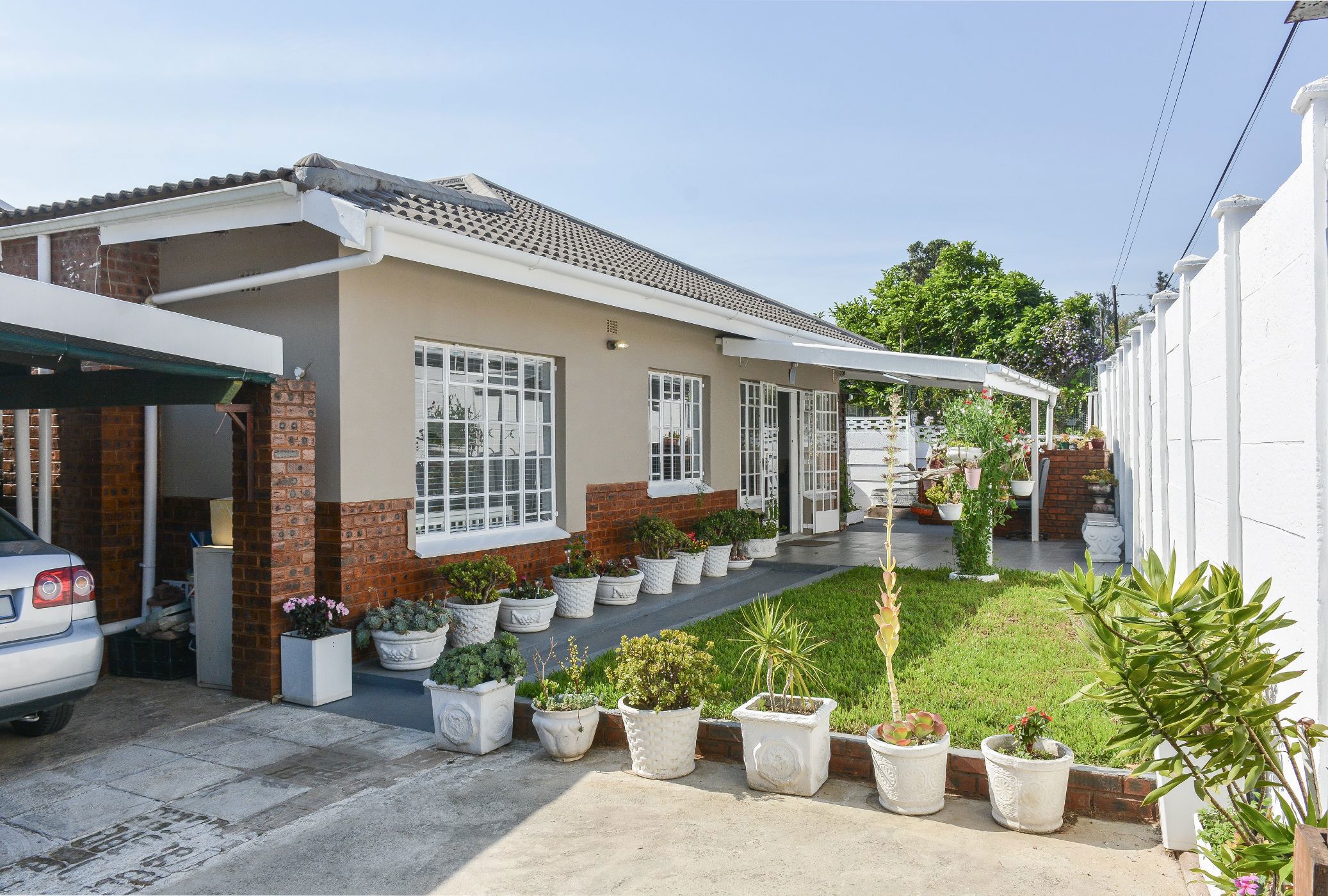 Townhouse sold in Pelham - 1PM1675656