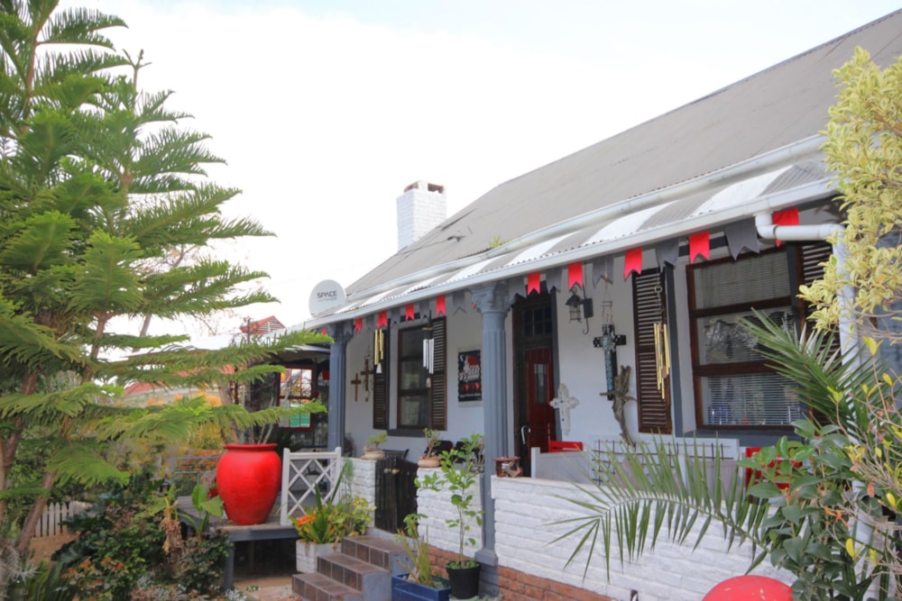 House for sale in Oudtshoorn North - 1OU1675363