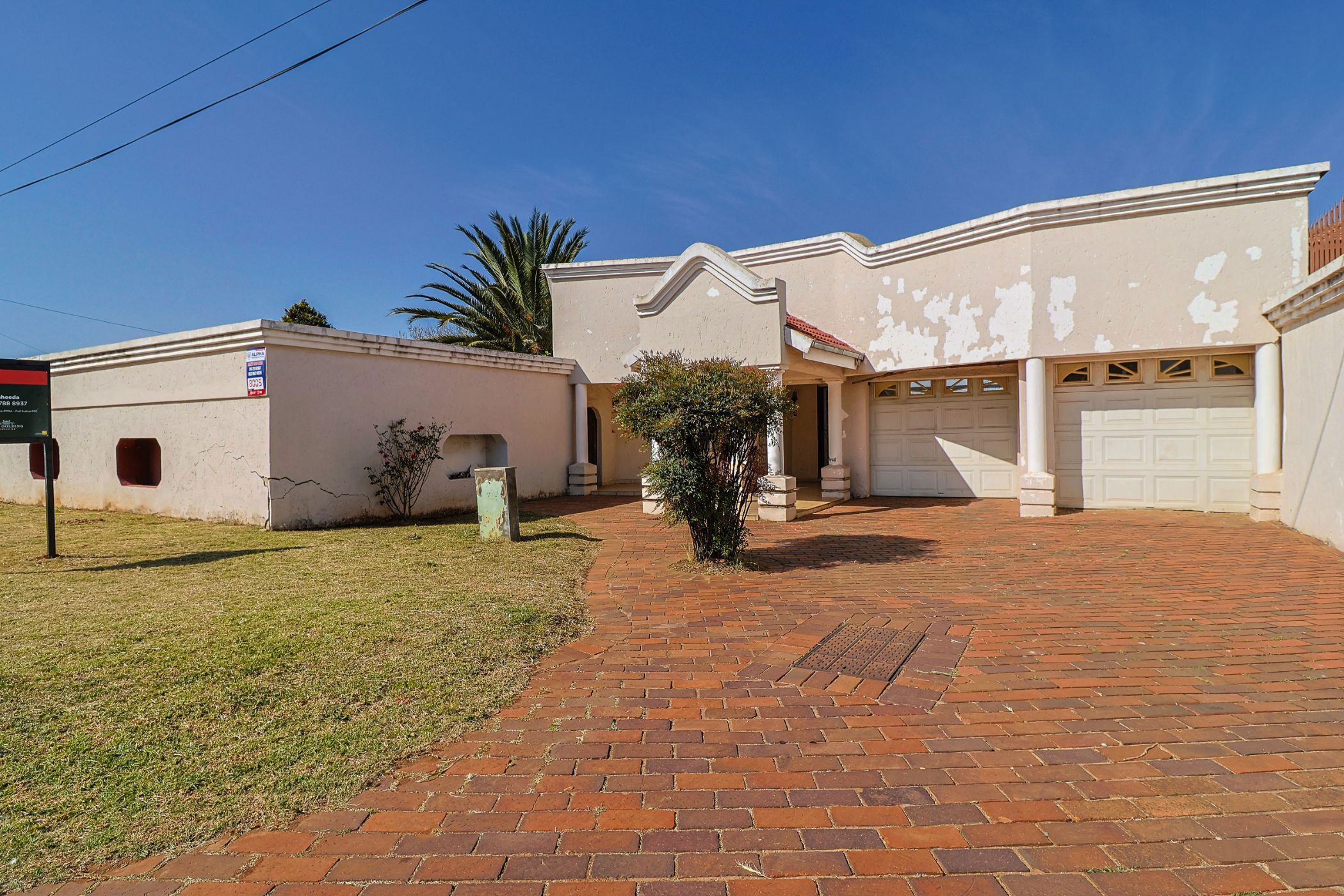 House sold in Lenasia - 1GV1675551