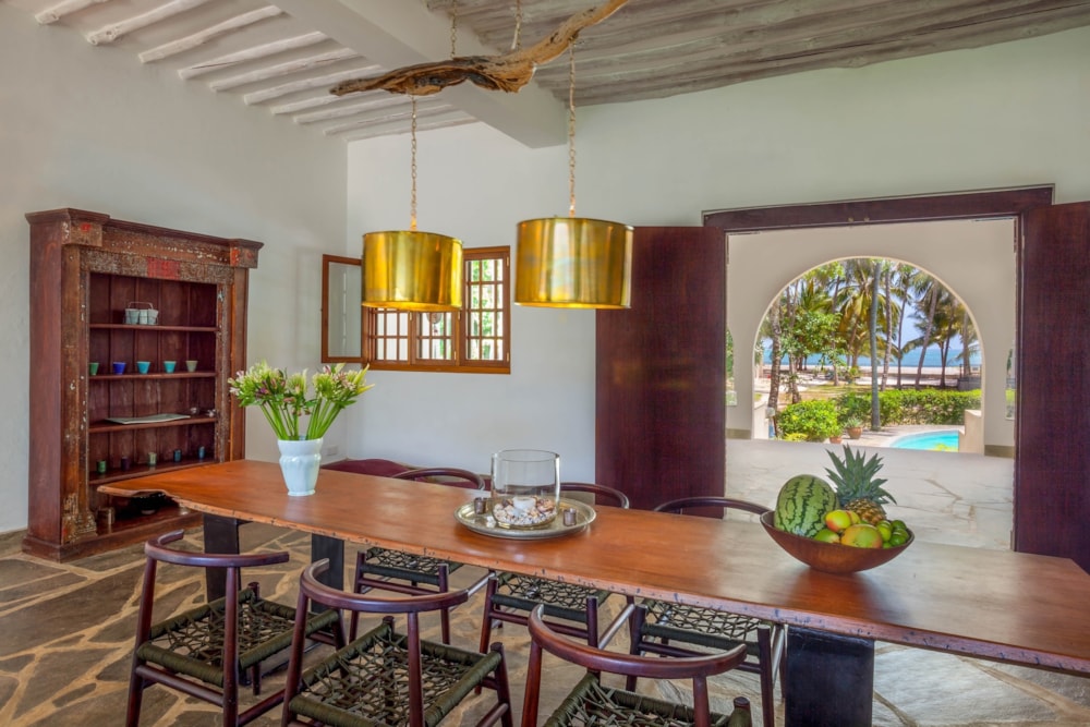 Beachfront villa to rent in Galu, Kenya - 3KE1676279 Beachfront villa to rent in Galu, Kenya - 3KE1676279