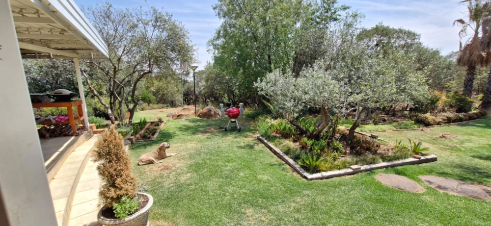 Smallholding for sale in Spitskop - 1BX1678305 Smallholding for sale in Spitskop - 1BX1678305