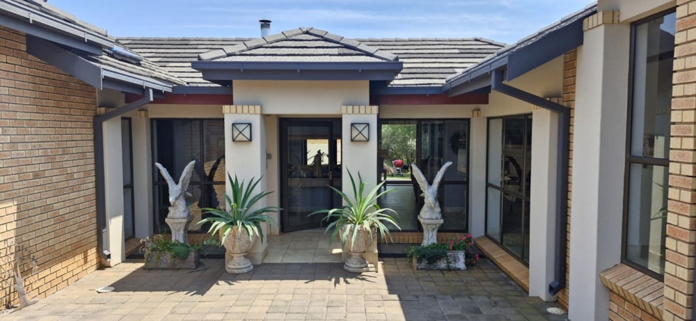 Smallholding for sale in Spitskop - 1BX1678305 Smallholding for sale in Spitskop - 1BX1678305