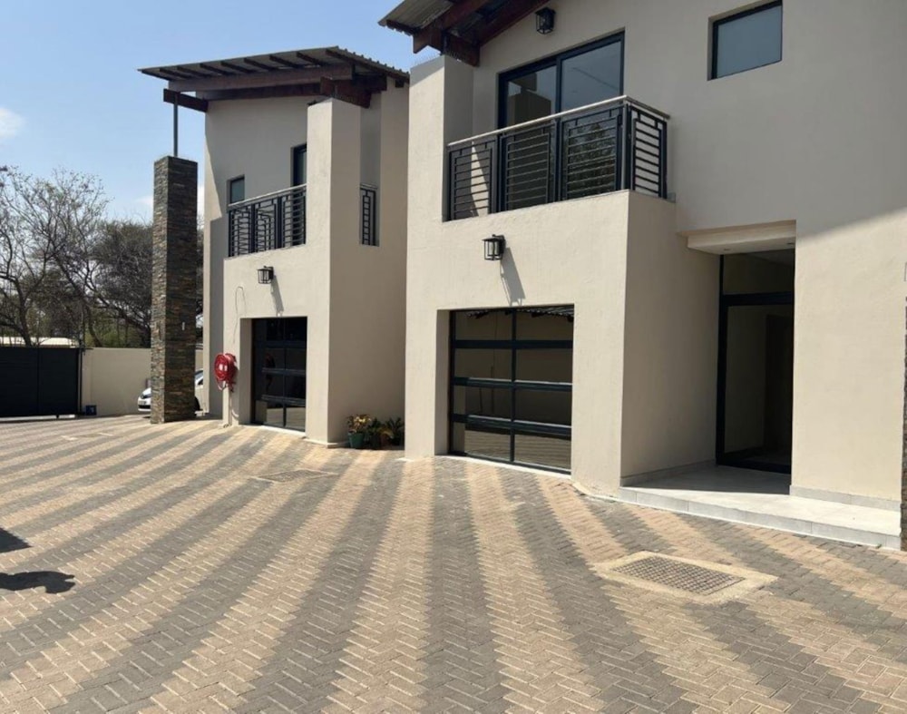 Townhouse to rent in Partial, Botswana - 3BO1719644
