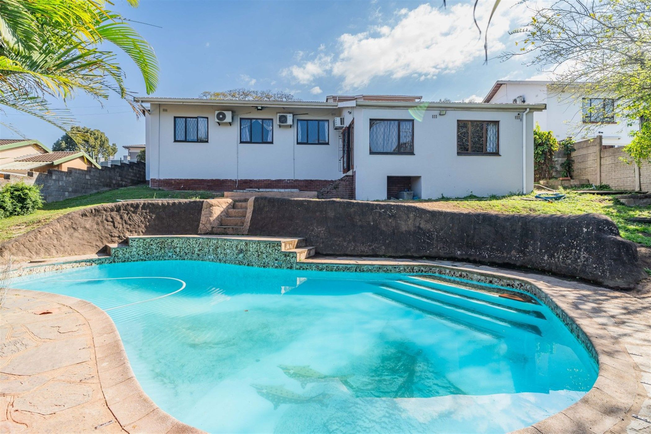 House for sale in Moseley Park - 1WP1675745