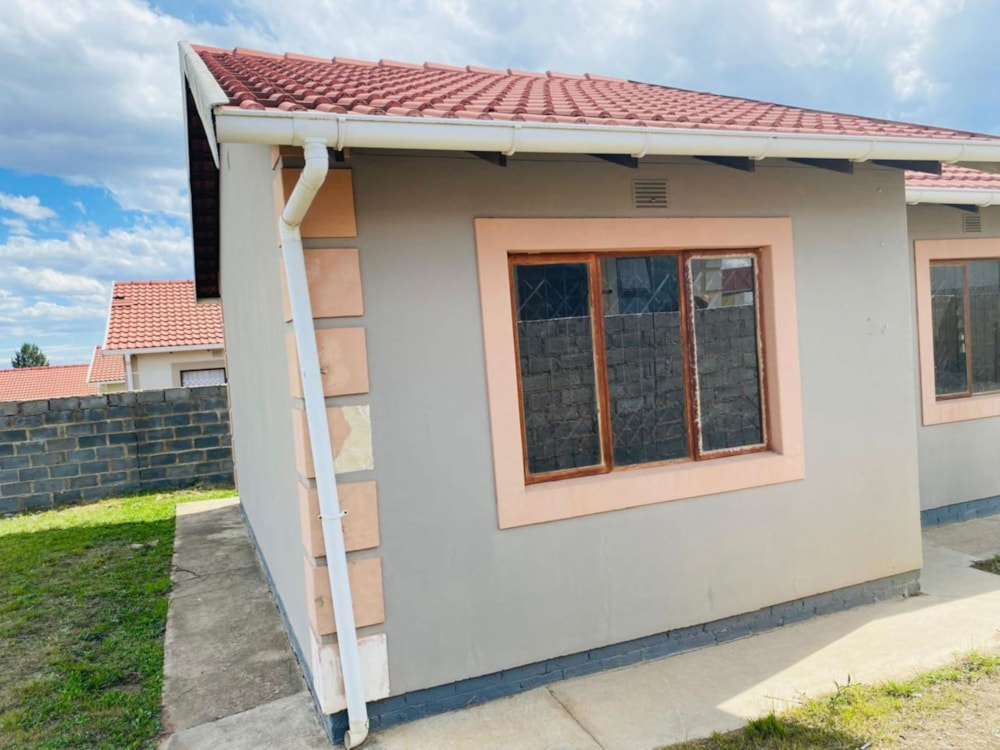 House for sale in Mthatha - 1MH1675824 House for sale in Mthatha - 1MH1675824