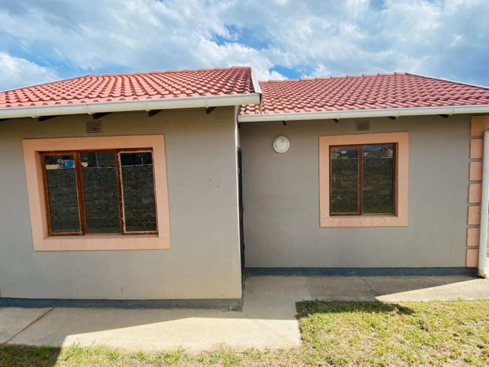 House for sale in Mthatha - 1MH1675824 House for sale in Mthatha - 1MH1675824