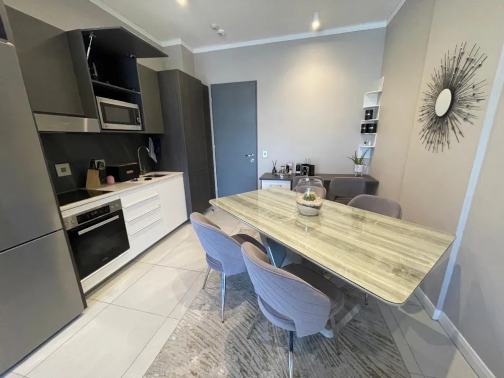 Apartment for sale in Menlyn - PT1675790
