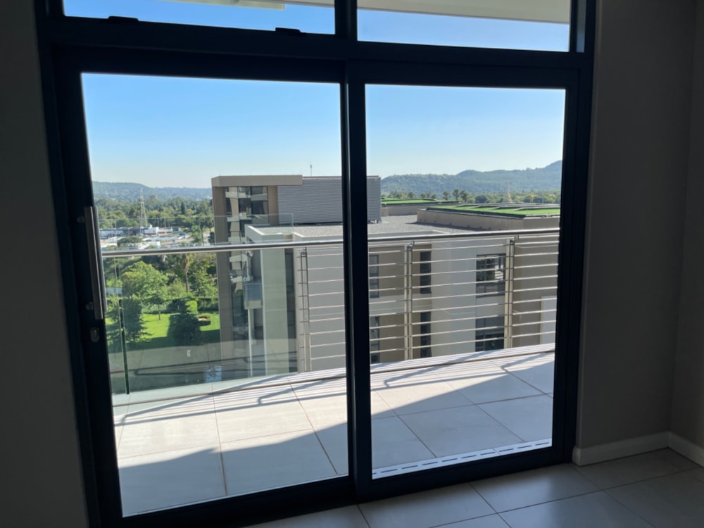 Apartment for sale in Menlyn - PT1675832 Apartment for sale in Menlyn - PT1675832