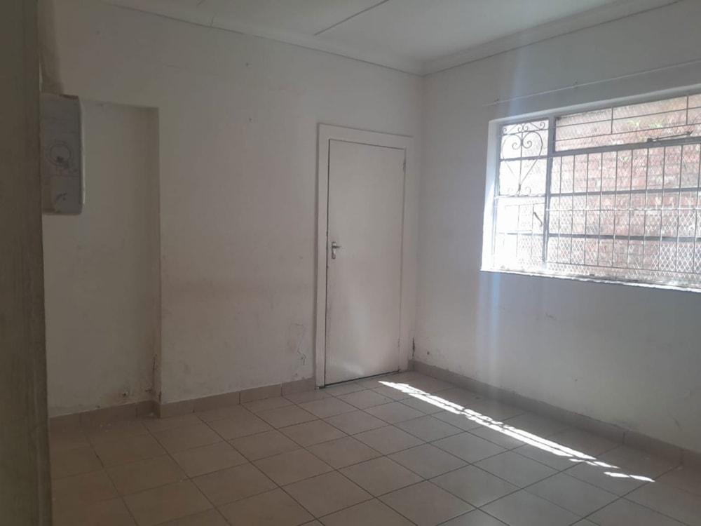 House for sale in Queenstown - 1MH1675827