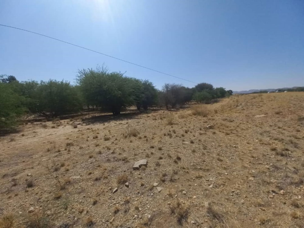 Commercial industrial property for sale in Brakwater, Namibia - 3NM1675928