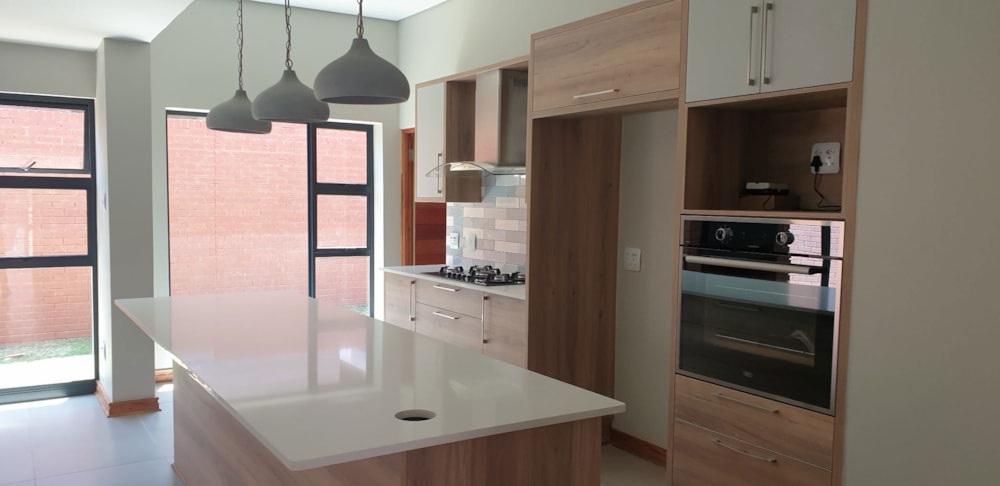 Single-storey retirement home for sale in Wild Olive Estate - 1BX1676336 Single-storey retirement home for sale in Wild Olive Estate - 1BX1676336