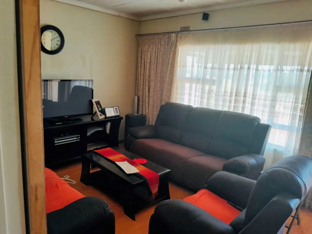 House for sale in King Williams Town (Qonce) - 1MH1676131 House for sale in King Williams Town (Qonce) - 1MH1676131