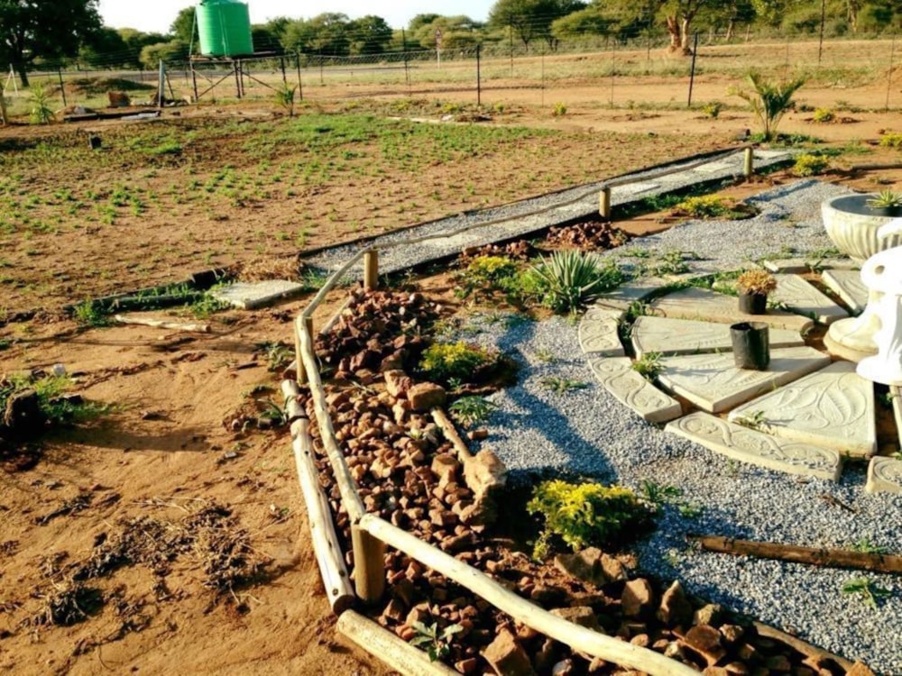 Crop farm sold in North East , Botswana - 3BO1676158