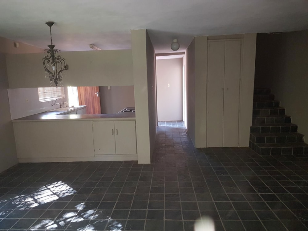 Townhouse for sale in Westdene, Bloemfontein - 1BX1676161