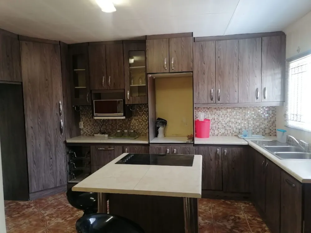House for sale in Rocklands, Kagisanong - 1BX1676239 House for sale in Rocklands, Kagisanong - 1BX1676239