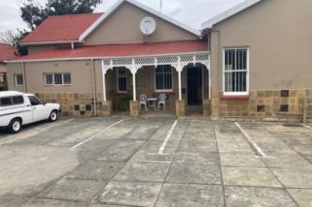 Commercial Building for sale in King Williams Town (Qonce) - 1MH1676508