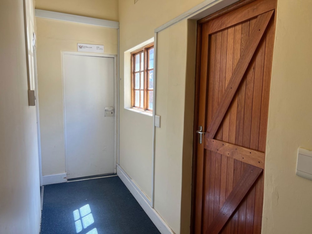 Commercial Building for sale in King Williams Town (Qonce) - 1MH1676450