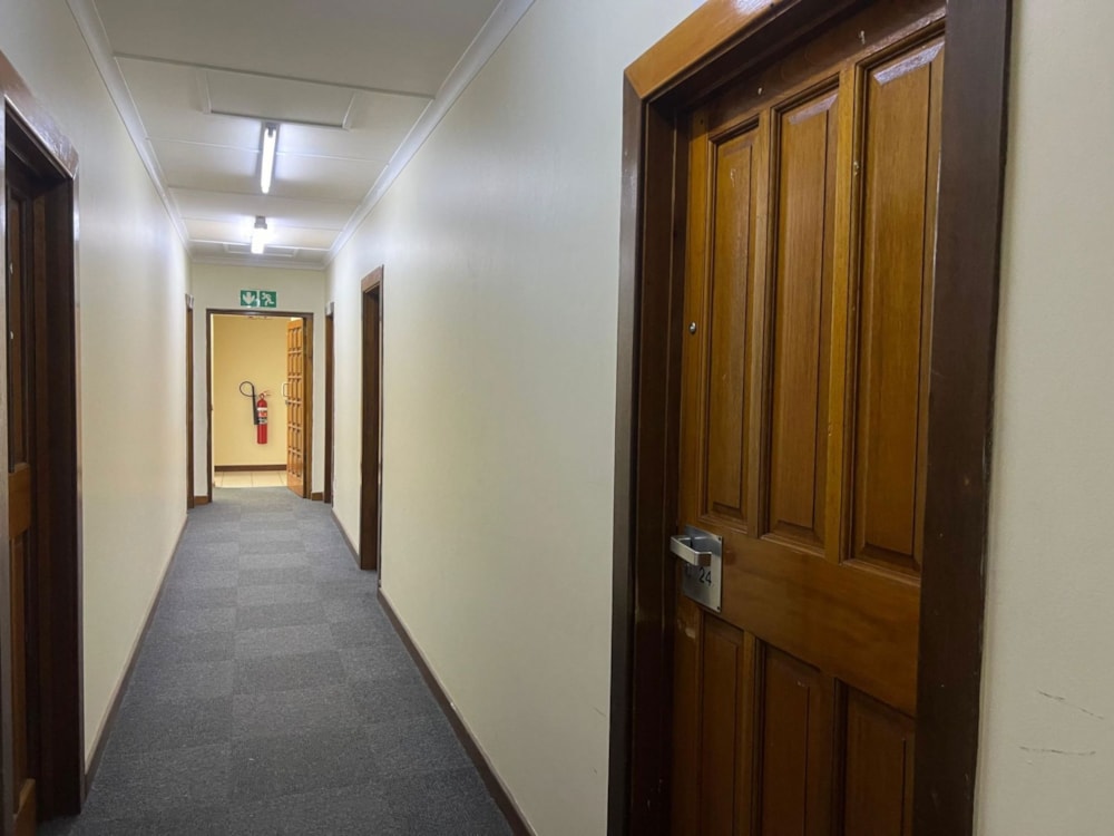 Commercial Building for sale in King Williams Town (Qonce) - 1MH1676450