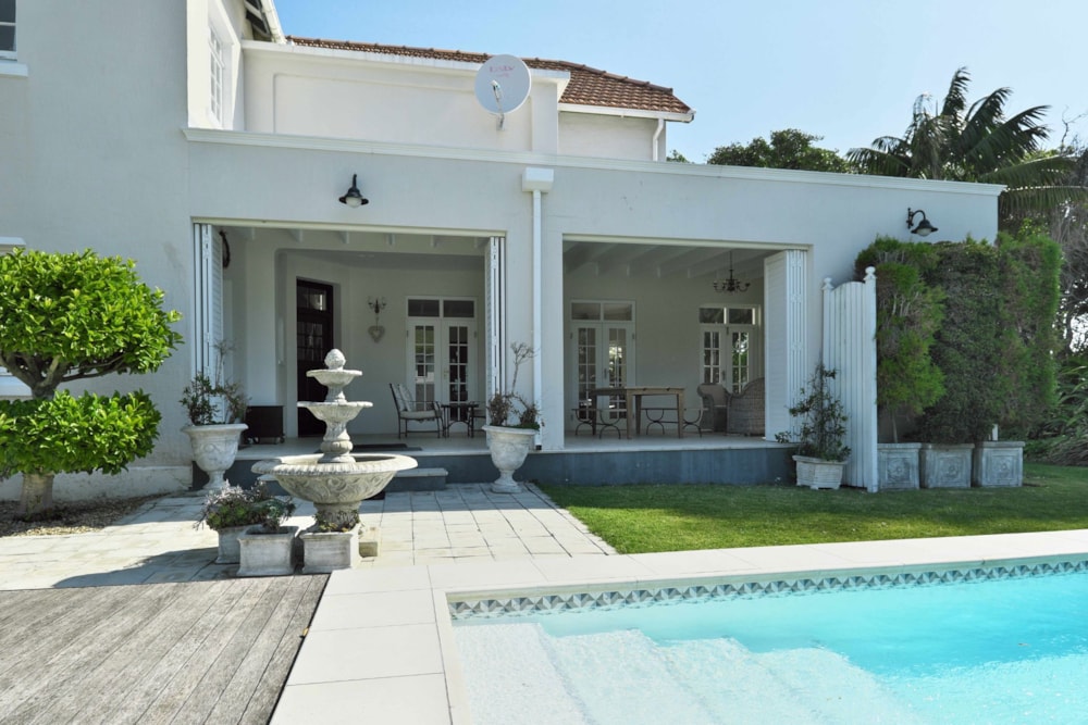 Guesthouse for sale in Summerstrand - 1PLZ1678399 Guesthouse for sale in Summerstrand - 1PLZ1678399