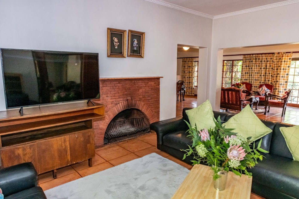 House let in Parktown - JBL1677184 House let in Parktown - JBL1677184