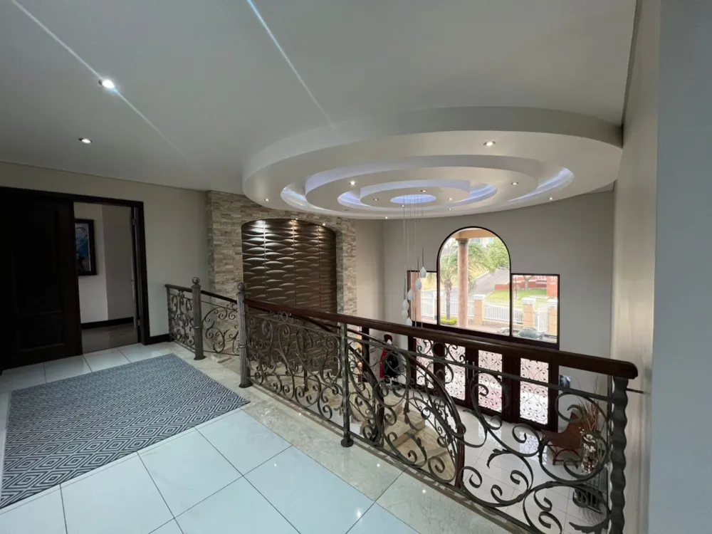 Multi-storey house for sale in Bankenveld  - 1WD1677214