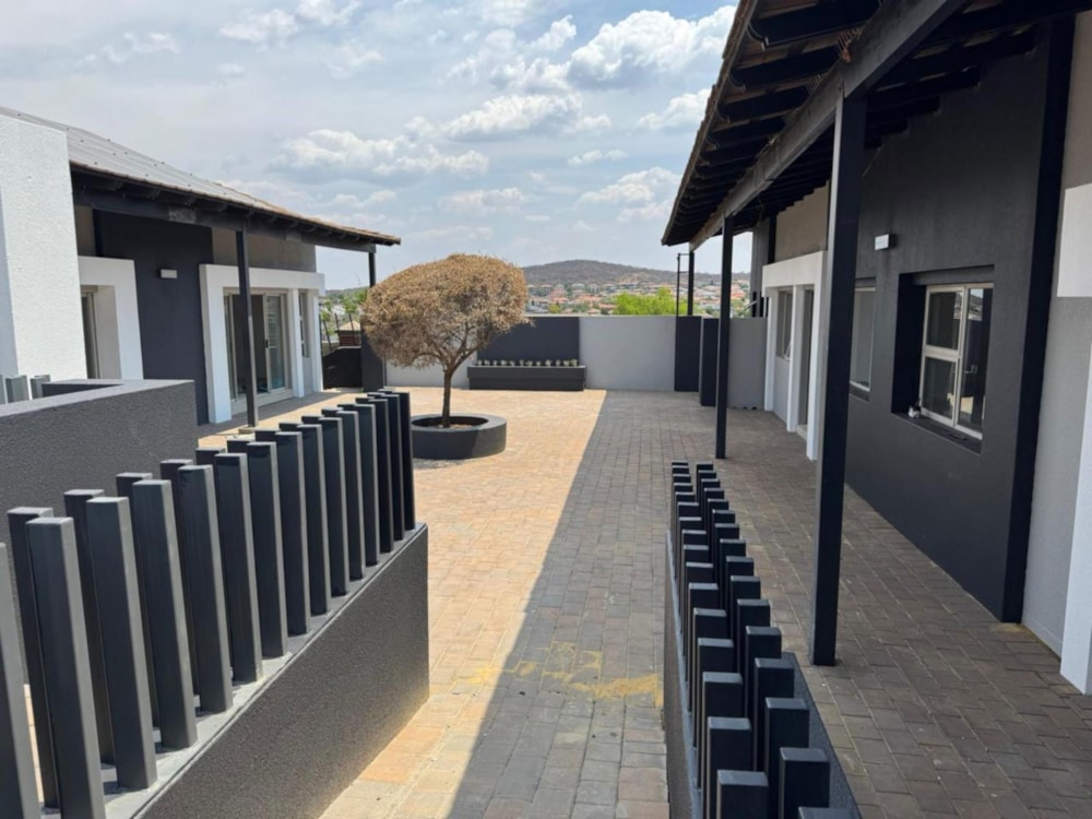 Commercial office to rent in Aspen Lakes - 1GV1677851 Commercial office to rent in Aspen Lakes - 1GV1677851