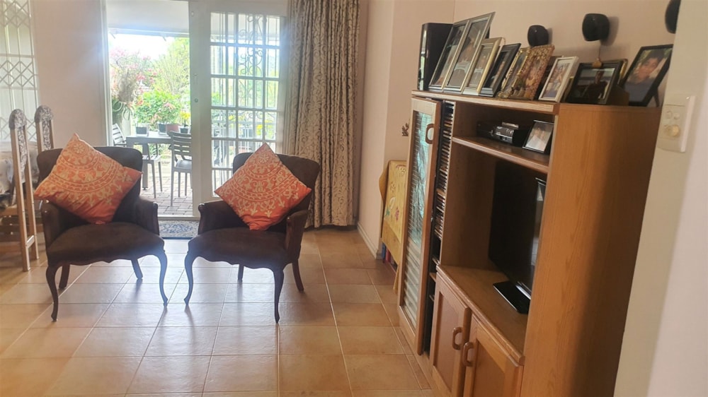 Townhouse sold in Sherwood, Westville - 1WP1677312 Townhouse sold in Sherwood, Westville - 1WP1677312