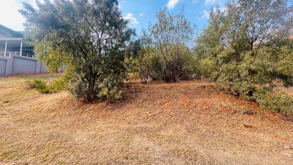 Vacant land for sale in Kosmos Ridge - 1HR1677329