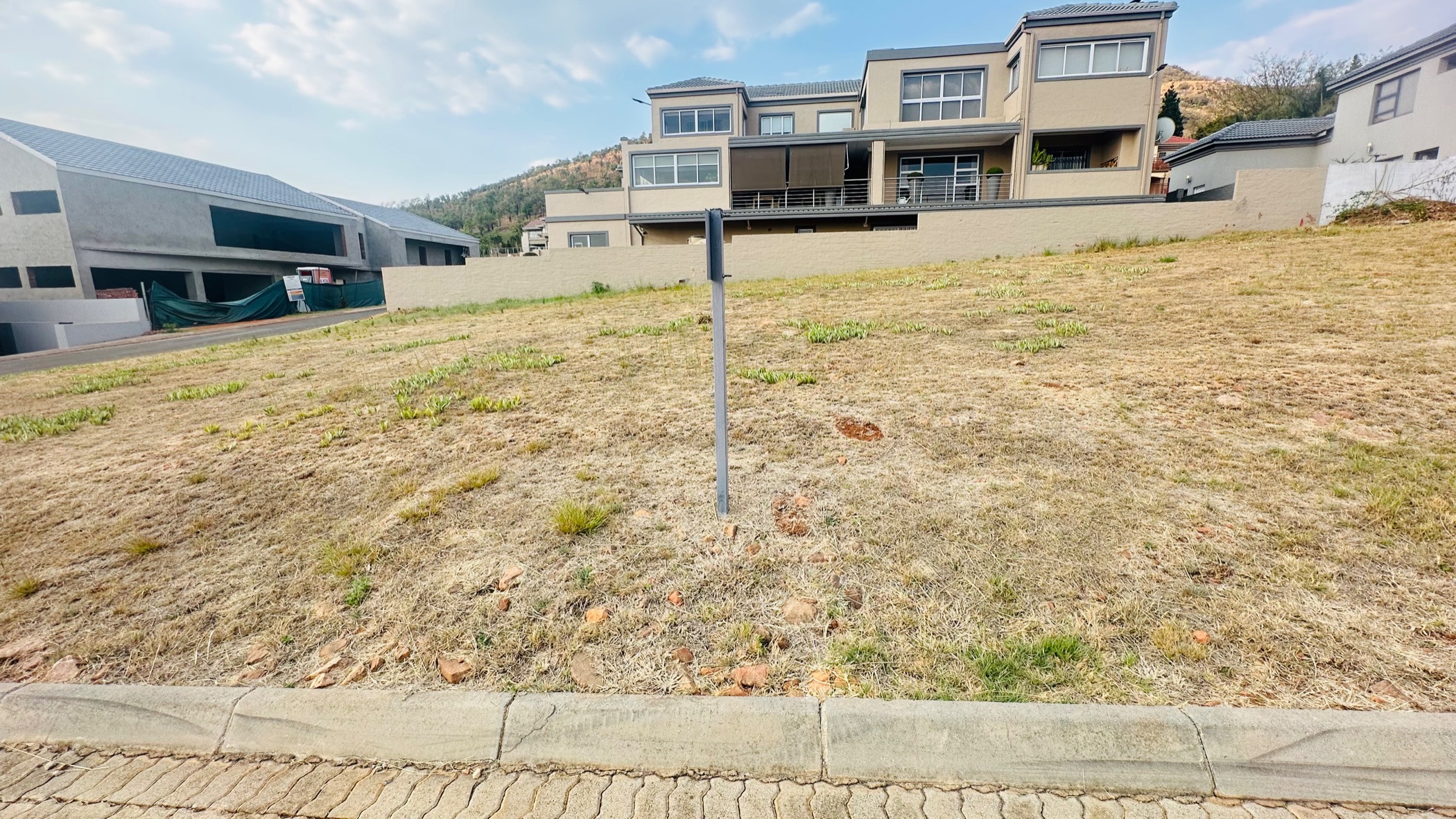 Vacant land for sale in Kosmos Ridge - 1HR1677336