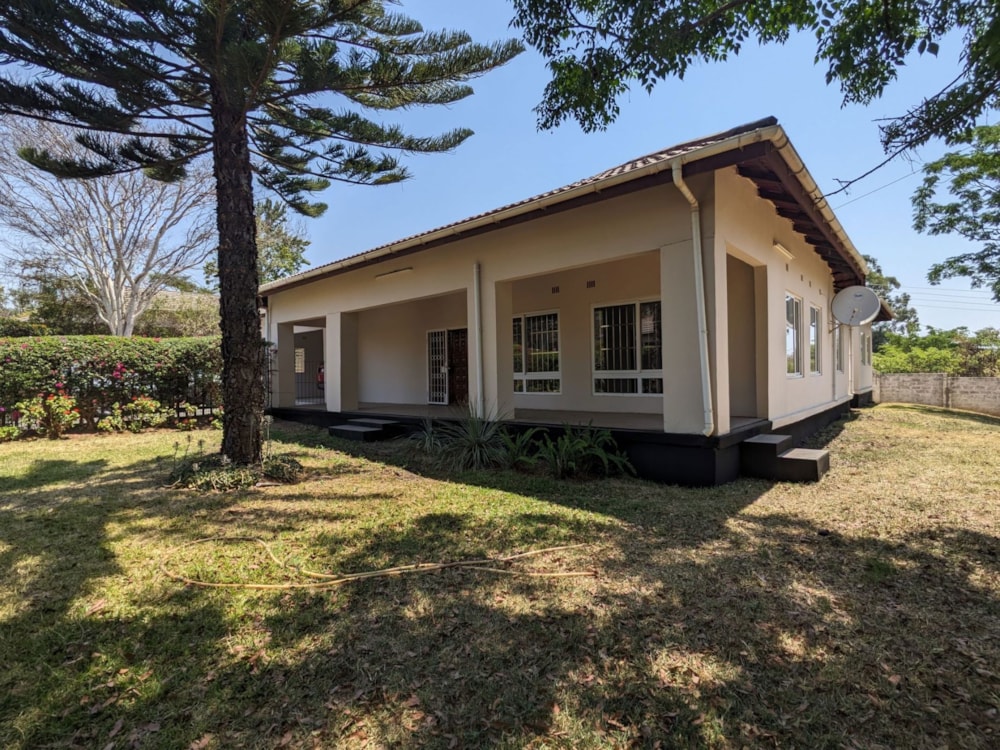 Single-storey house to rent in Leopards Hill, Zambia - 3ZA1680774 Single-storey house to rent in Leopards Hill, Zambia - 3ZA1680774
